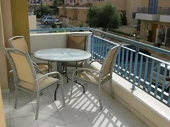 Iris Village Διαμέρισμα *