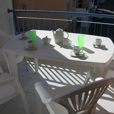 公寓 Iris Village Paphos