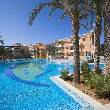 Iris Village 公寓 Paphos